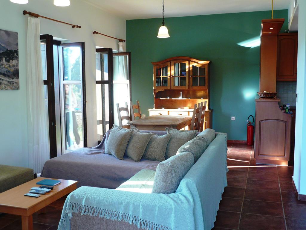 Maison Viros Kardhamili Zimmer foto