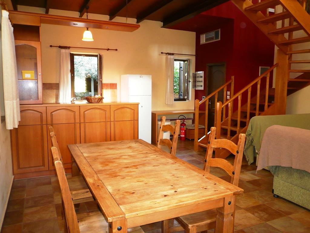 Maison Viros Kardhamili Zimmer foto
